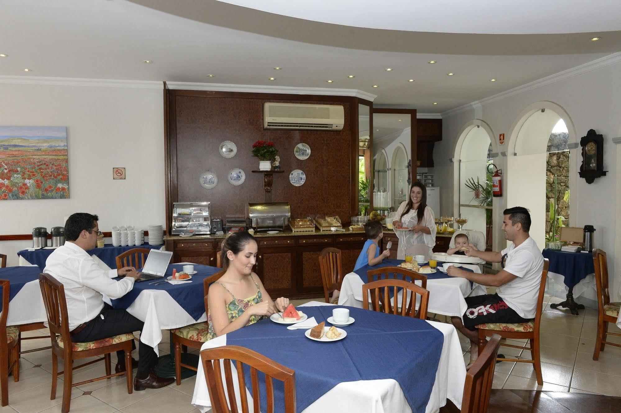 Hotel Colonial Plaza 3*