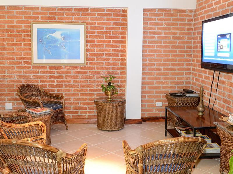Hotel Colonial Plaza 3*